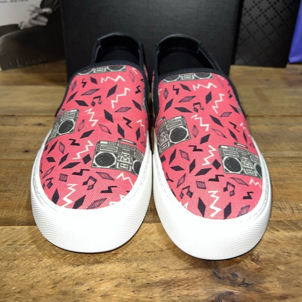 Saint Laurent Venus Printed Sneakers - Picture 4 of 9